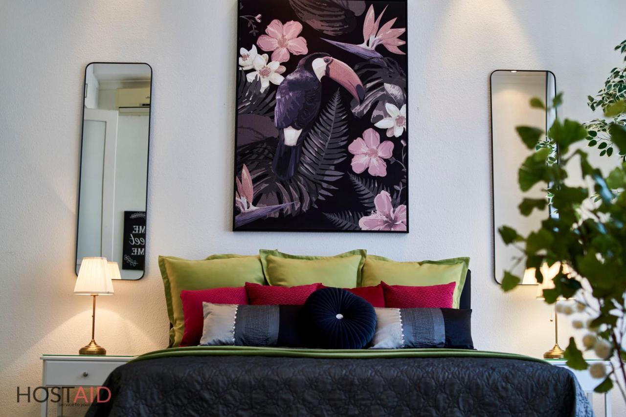 M52 Apartment - Hostaid Budapest Esterno foto